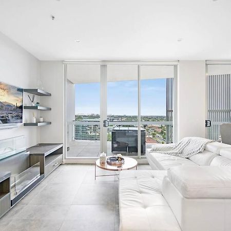 Convenient 3Br Close To Airport & Mascot Station Sydney Luaran gambar